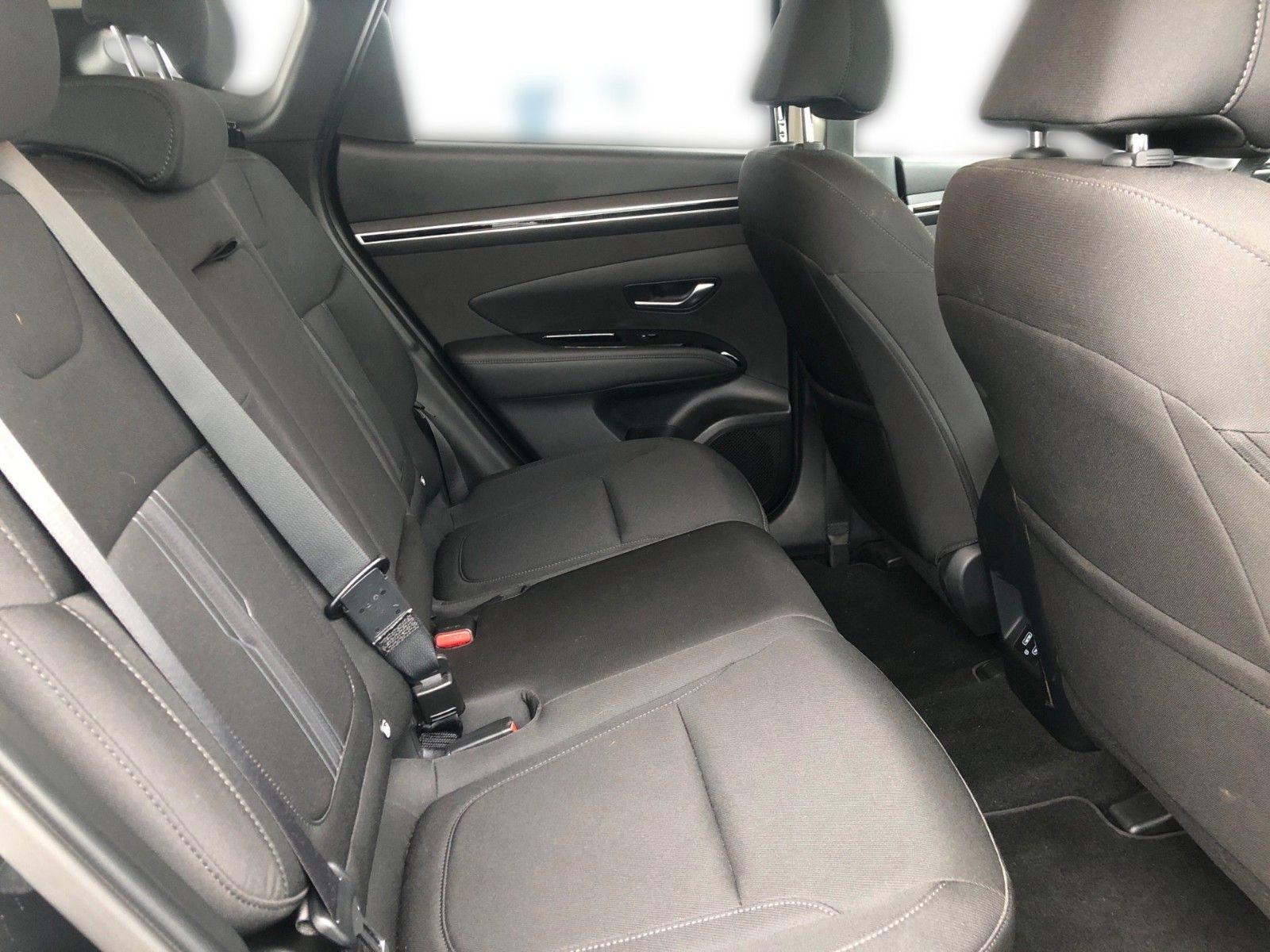 Fahrzeugabbildung Hyundai Tucson Plug-In Hybrid 4WD 265PS