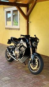 Honda CB650R - Honda Motorräder in Magdeburg