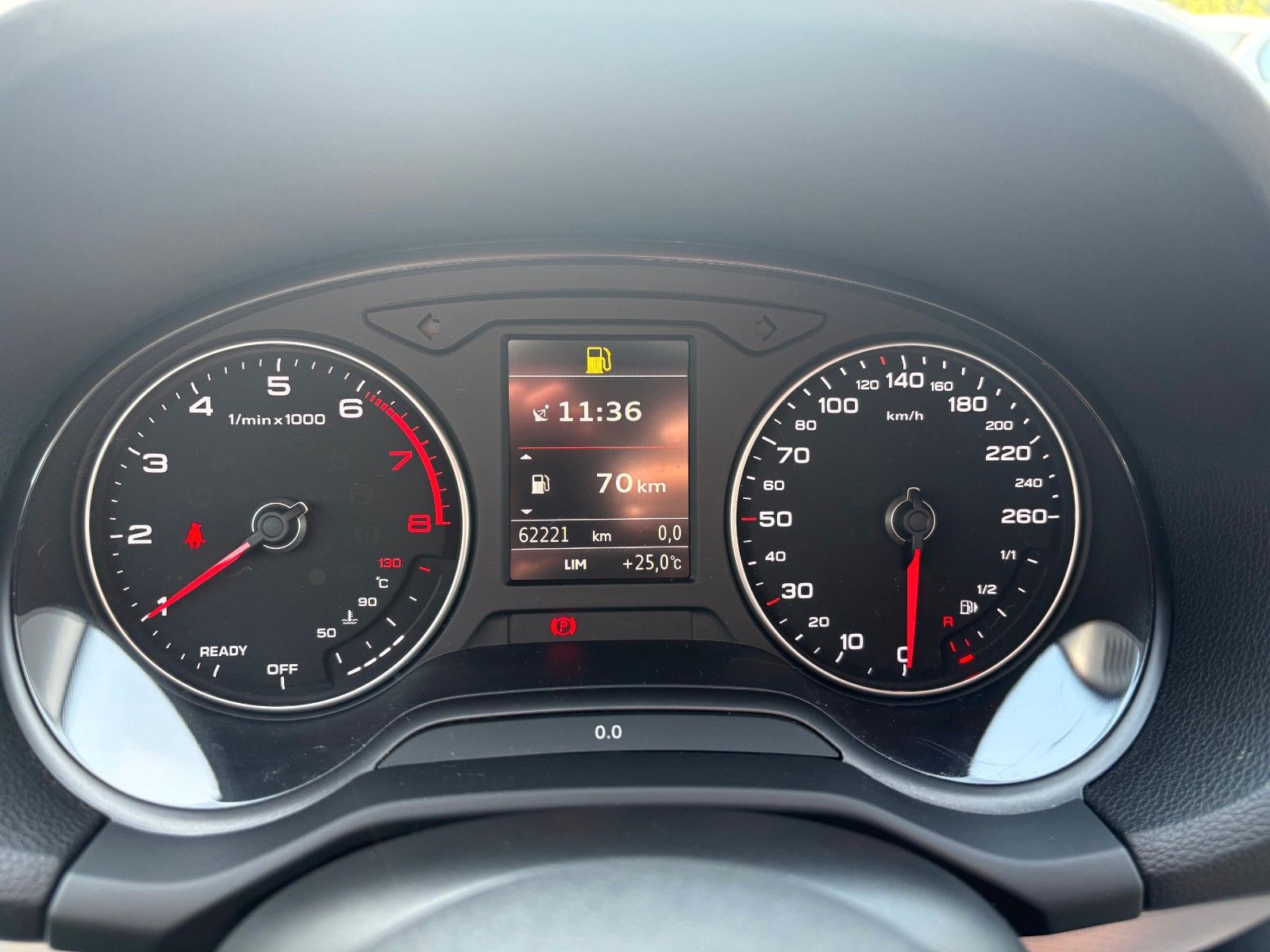 Fahrzeugabbildung Audi Q2 30 TFSI sport Navi LED Klima PDC 2.HAND 17"LM