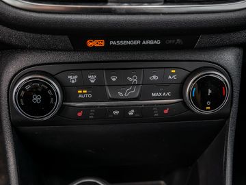 Ford Fiesta Titanium LED Klimaautom DAB Sitzheizung