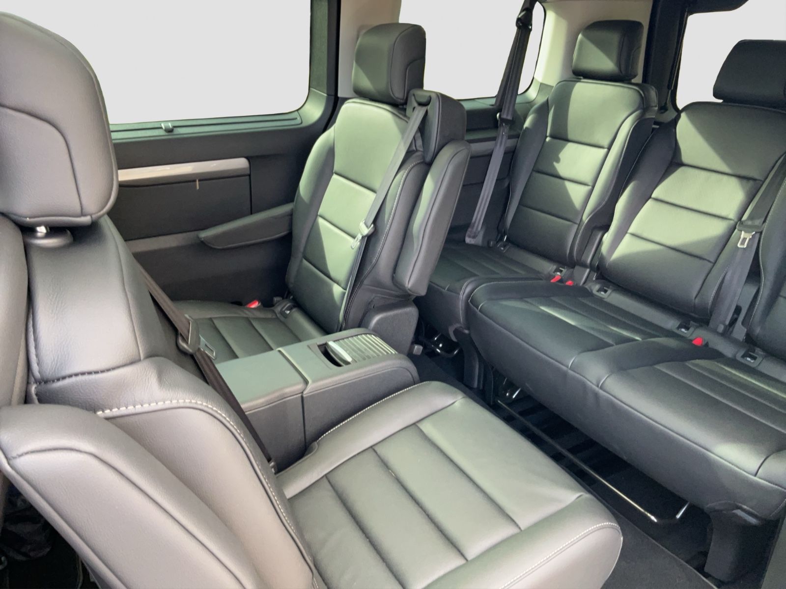 Fahrzeugabbildung Fiat Ulysse L2 2.0  180 PS AT8 LEDER  **TOP**