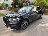 BMW 116d Automatik Leder Pano M Lenkrad Service NEU!