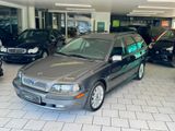 Volvo V40 2.0 Comfort / TÜV NEU - Volvo: Com