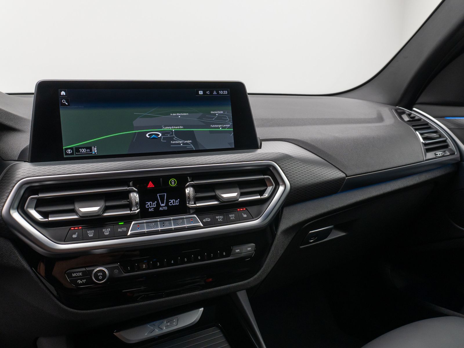 Fahrzeugabbildung BMW X3 xD30e M Sport Kamera DAB DrivAssis LED 20Zoll