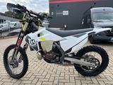 Husqvarna TE 300i - HUSQVARNA TE 300