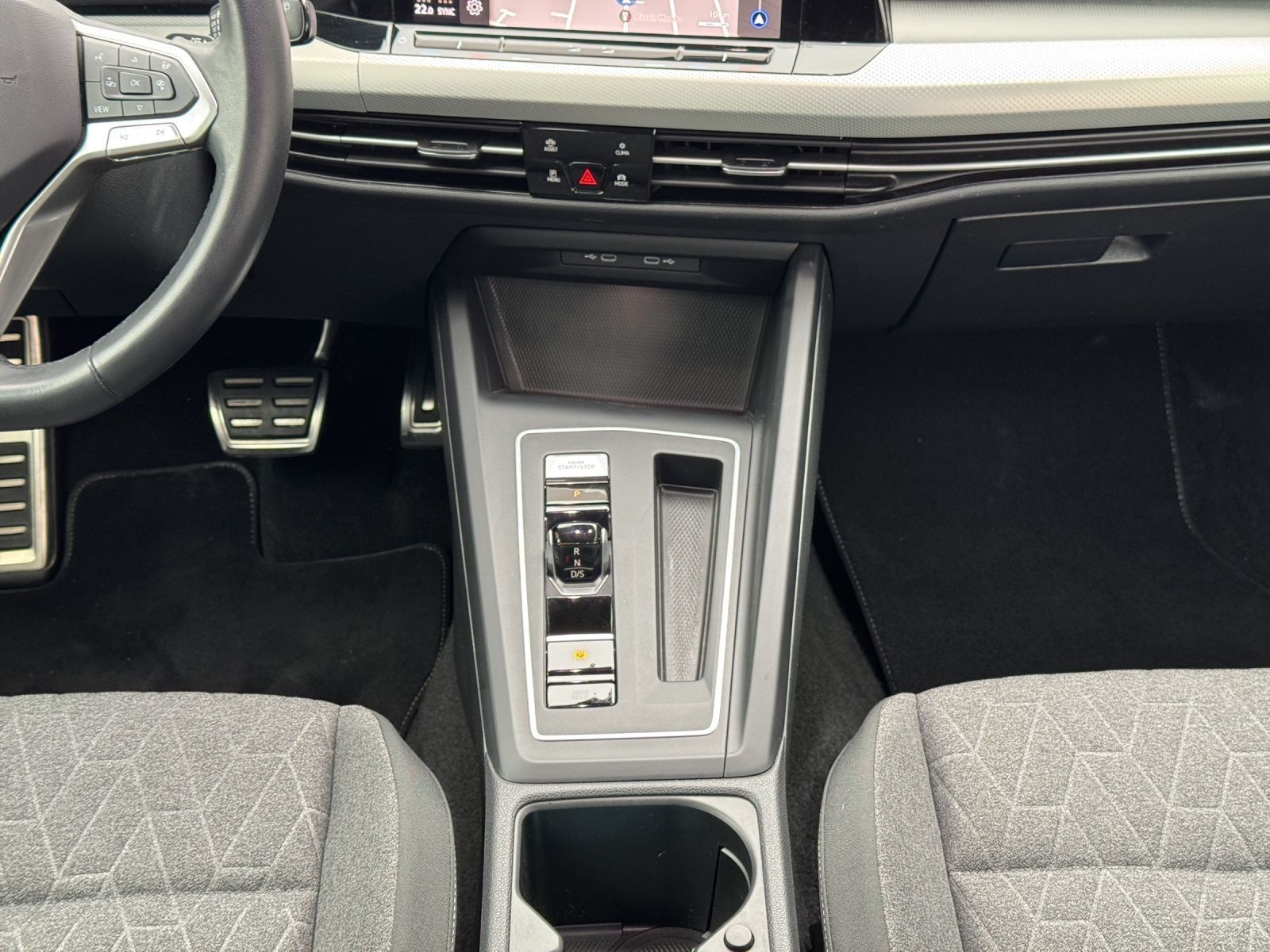 Volkswagen Golf - Bild 8