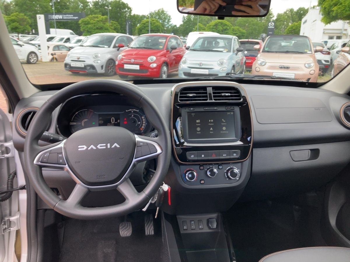 Dacia Spring - Bild 9