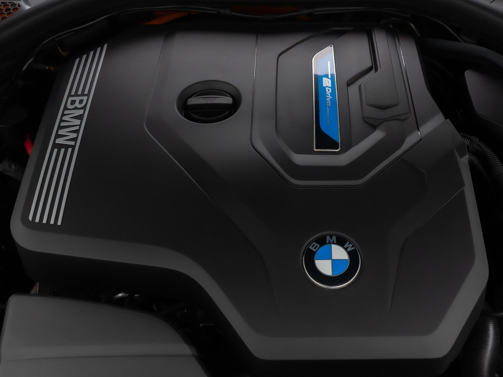 Fahrzeugabbildung BMW 330e WidscreenDispl AHK DAB Leder Sport Stop&Go