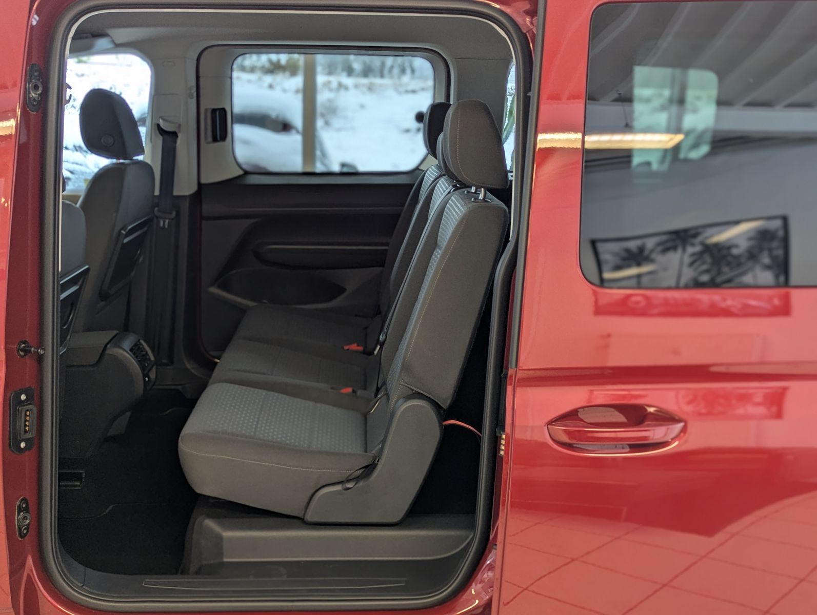 Fahrzeugabbildung Ford Tourneo Connect L2 Titan. 7-Sitze Bi-LED Cam AHK