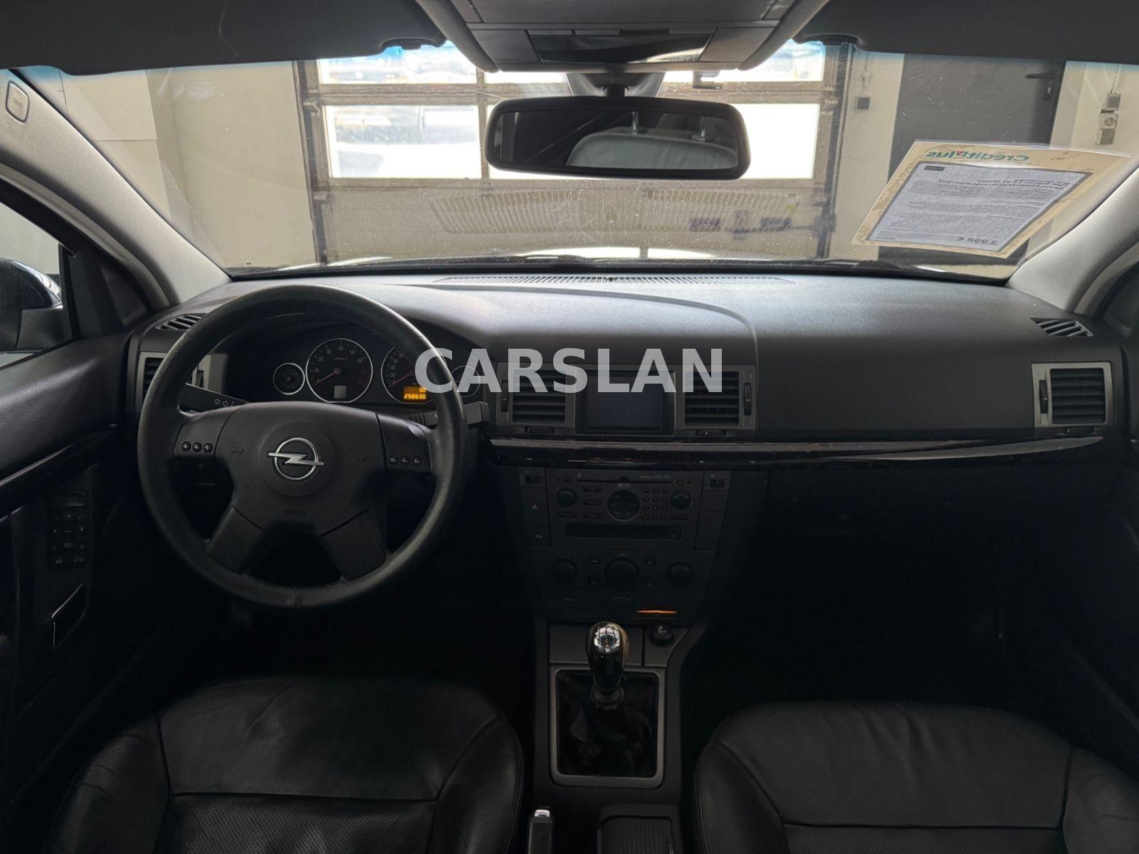 Opel Signum 2004 — photo 25