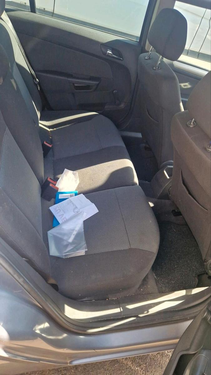 Opel Astra 2007 — photo 11