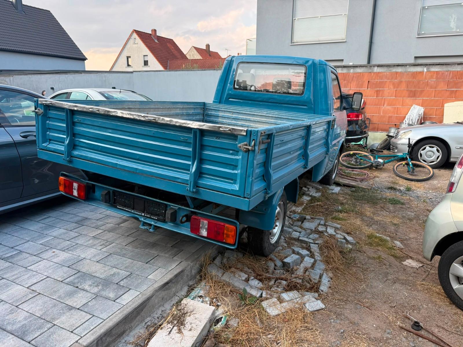 Volkswagen T4 Pritsch Oldtimer.