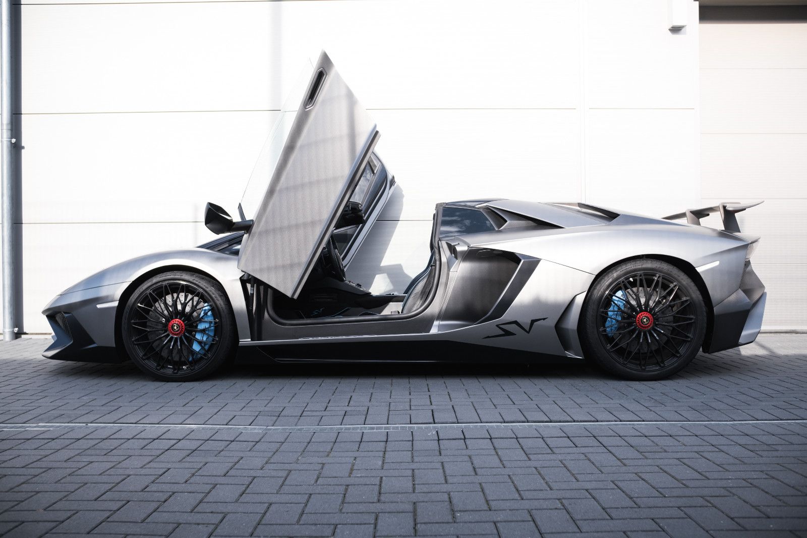 Fahrzeugabbildung Lamborghini Aventador LP 750-4 Superveloce Roadster