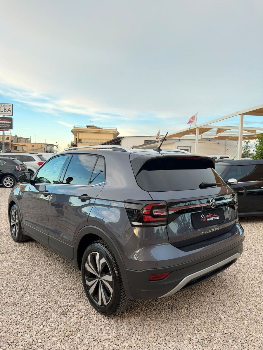 Volkswagen T-Cross 1.0 TSI 110 CV Advanced imagem 3