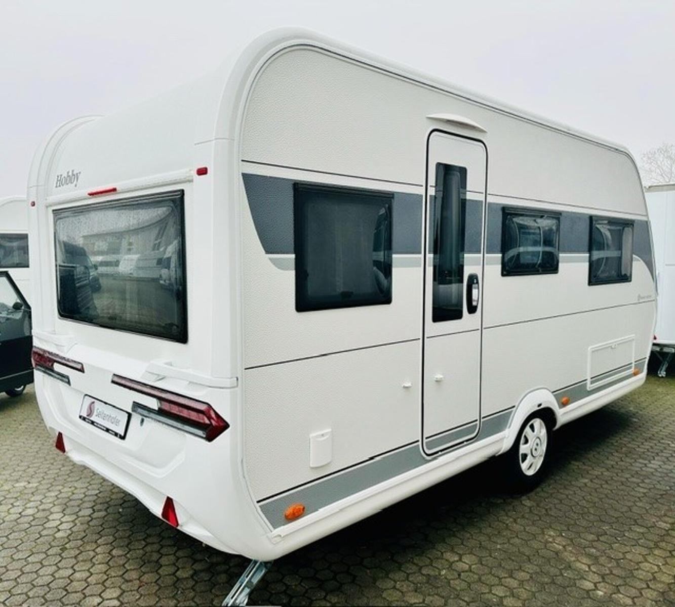 Hobby OnTour 460 DL Vorzeltdose / TV Halter / Autark