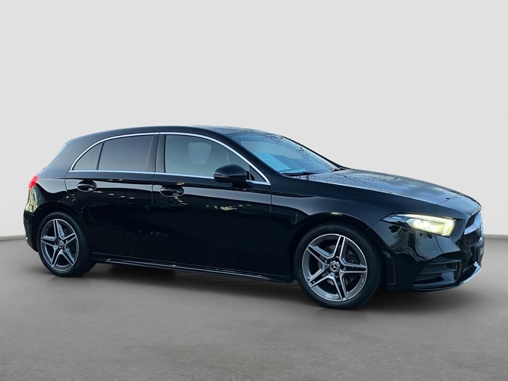 Fahrzeugabbildung Mercedes-Benz A 200 AMG*PSD*LED*KAMERA*NAVI-PREMIUM*AMBIENTE