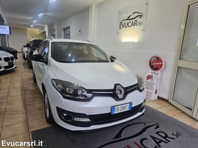 Renault Megane Mégane dCi 110CV EDC SporTour Lim