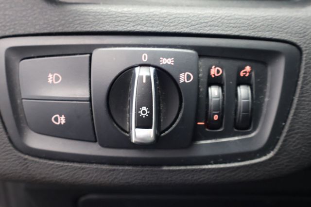 BMW X1 sDrive 18 i Klima PDC SommerWinterräder