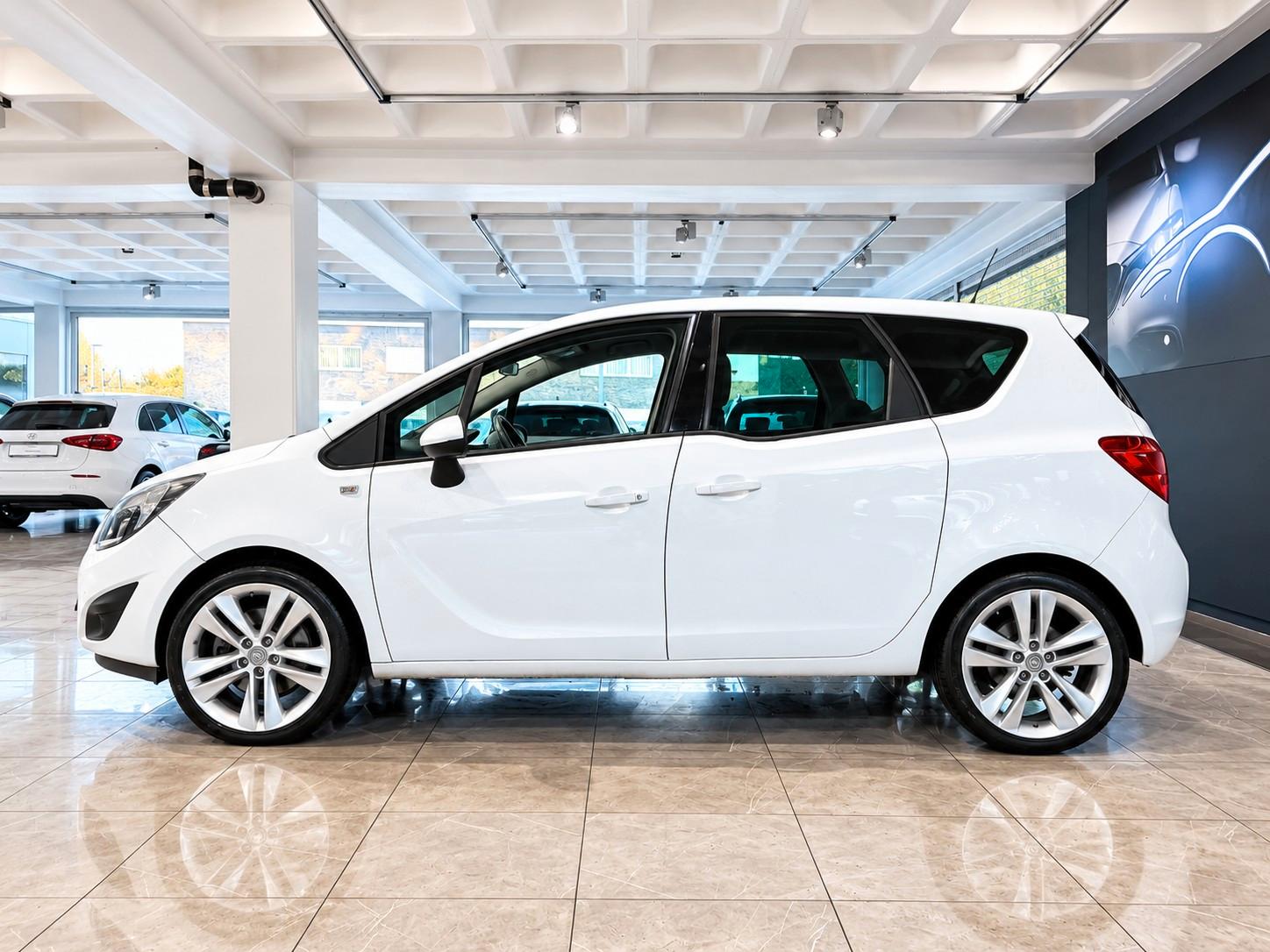 Opel Meriva B Design Edition *Klima*PDC*AHK 1,2t*