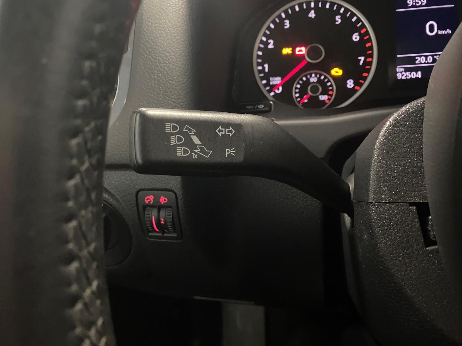 Fahrzeugabbildung Volkswagen Tiguan 1.4 16V TSI 1390 ccm