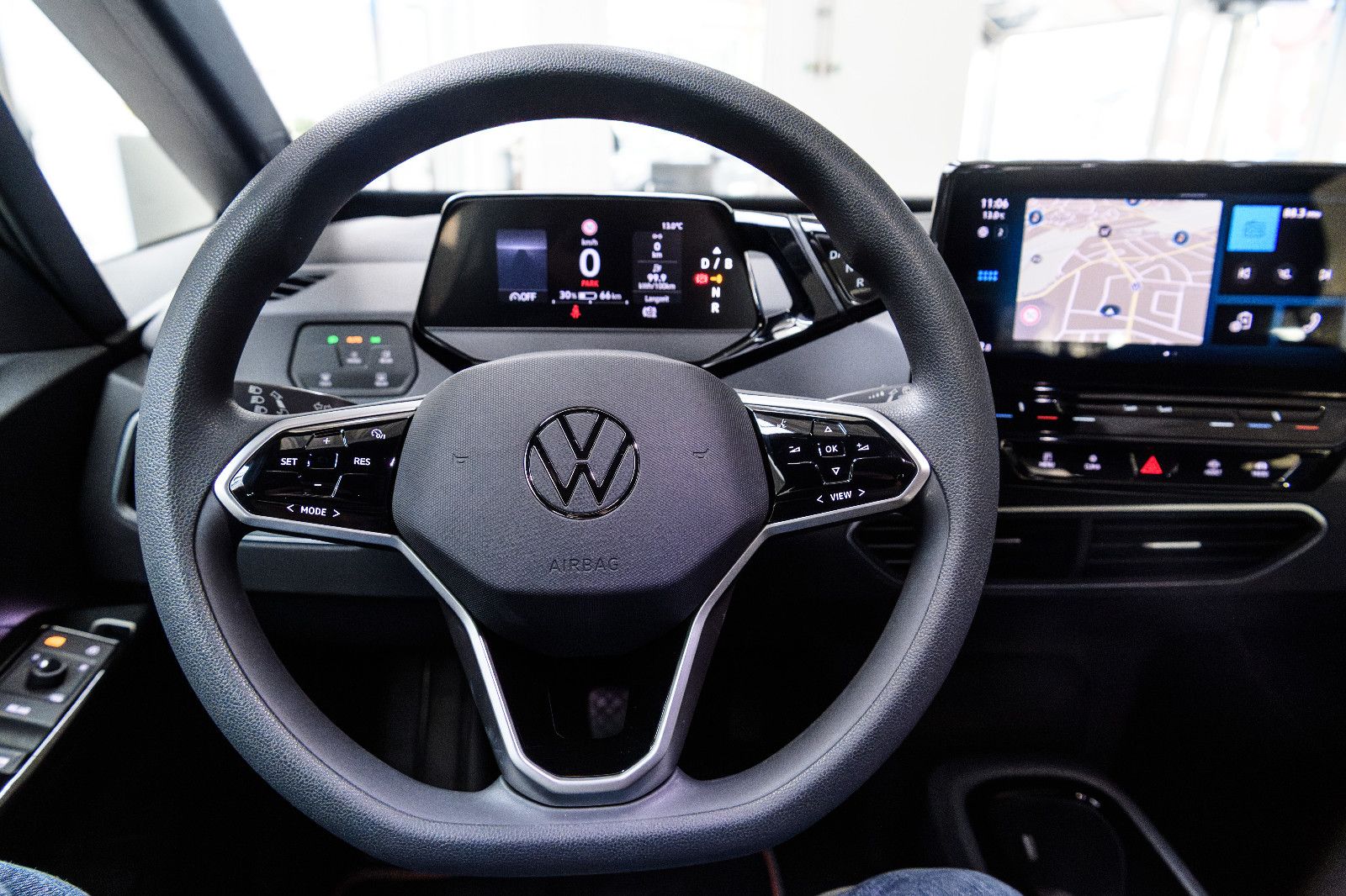 Fahrzeugabbildung Volkswagen ID.3 Pure Performance LED+NAVI+PDC+APP+GJ-REIFEN