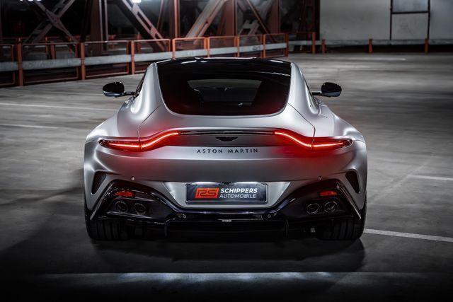 Fahrzeugabbildung Aston Martin V8 Vantage MY25 BOWERS&WILKINS|SAMMLERFAHRZEUG