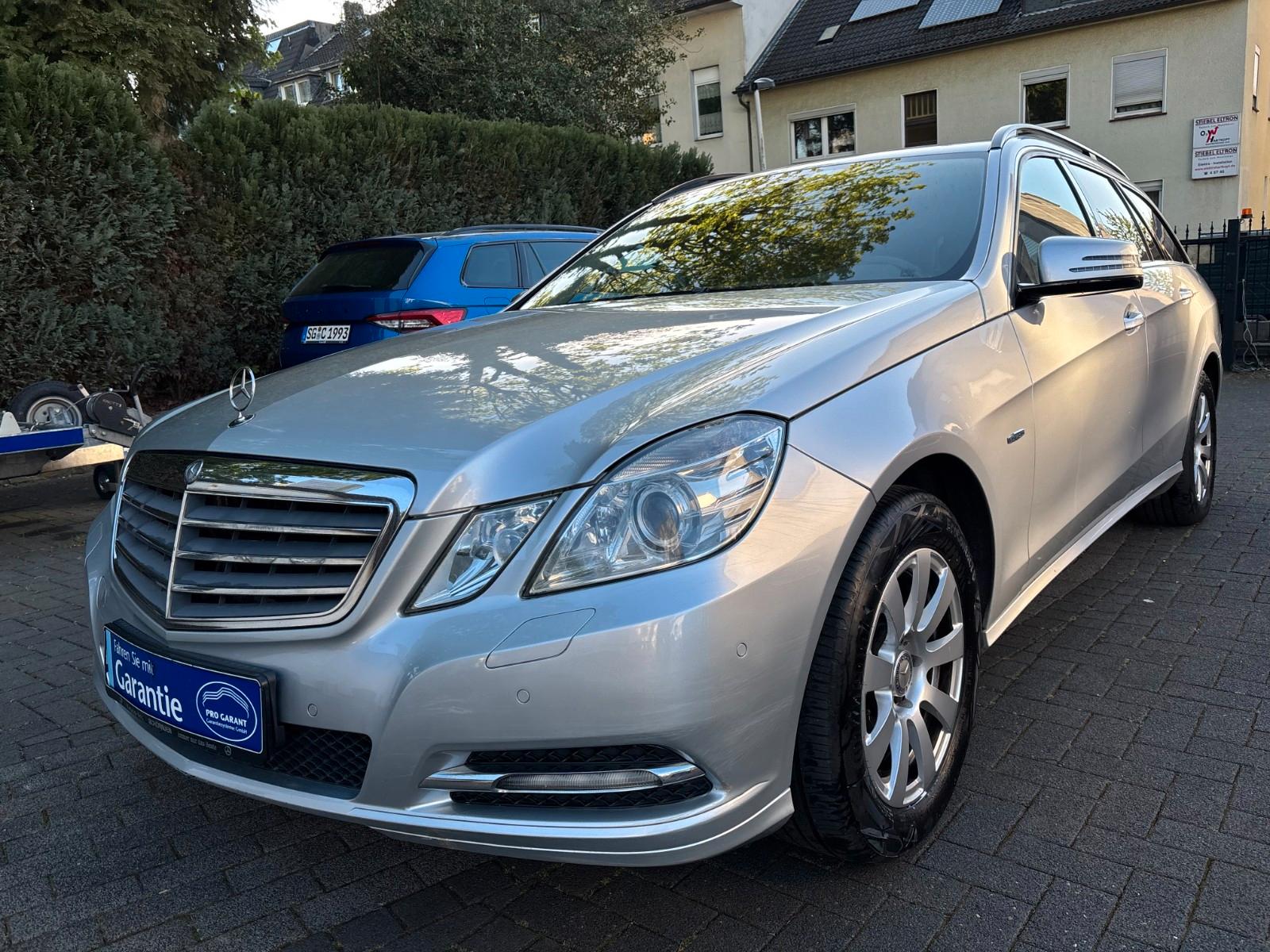 Mercedes-Benz E 220 CDI T BlueEFFICIENCY Navi+AHK+PTS