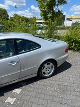 Mercedes-Benz CLK 200 KOMPRESSOR ELEGANCE Elegance - gebrauchte Mercedes-Benz CLK-Klasse aus dem Jahr 2001