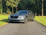 BMW 540i xDrive Touring Sportline - BMW 540: Automatik