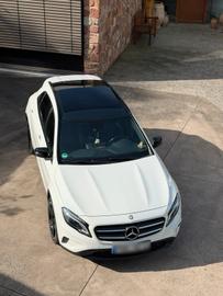 صورة 8 لـ 2014 Mercedes-BENZ GLA