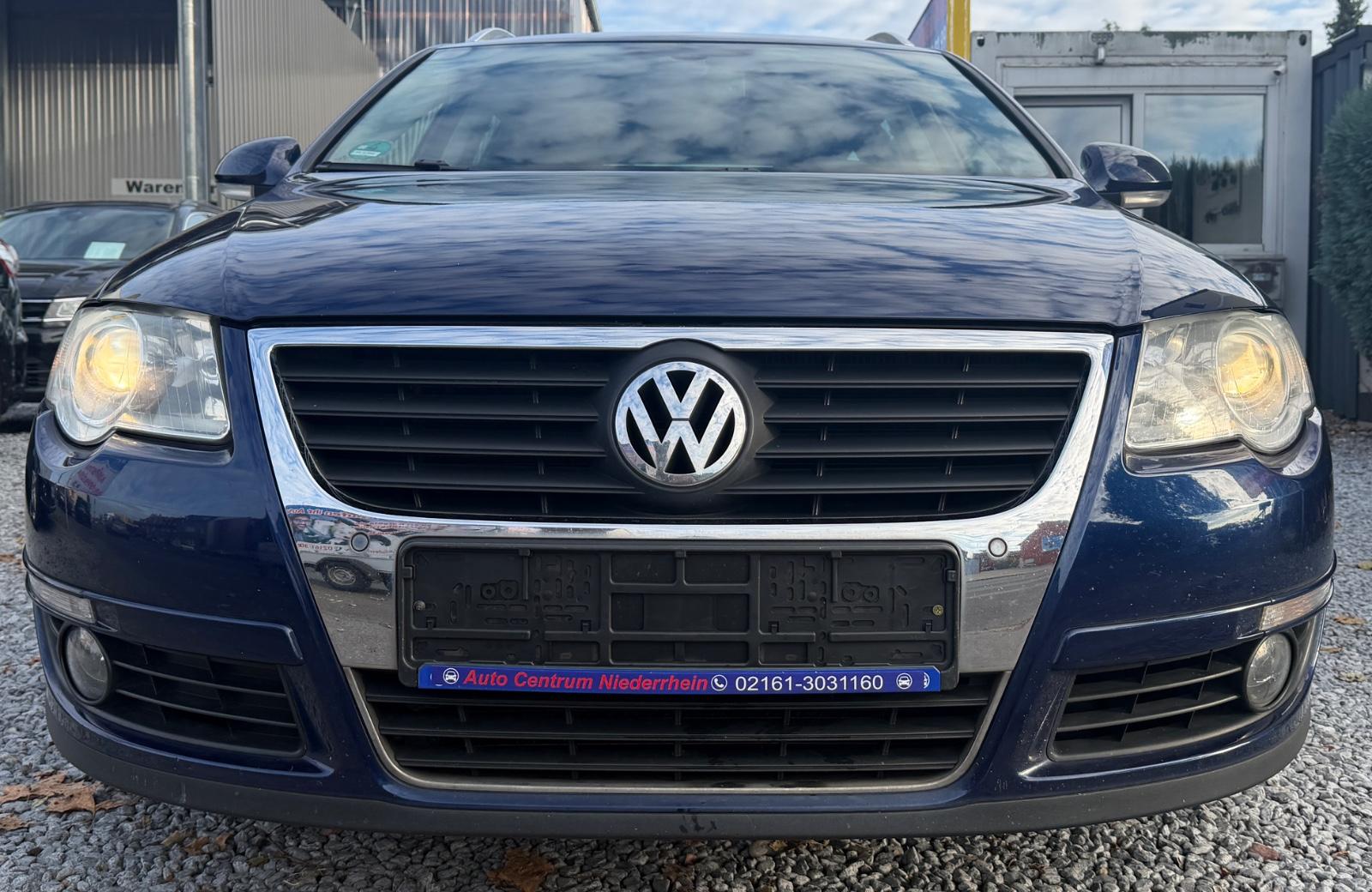 Volkswagen Passat 2008 — rear view