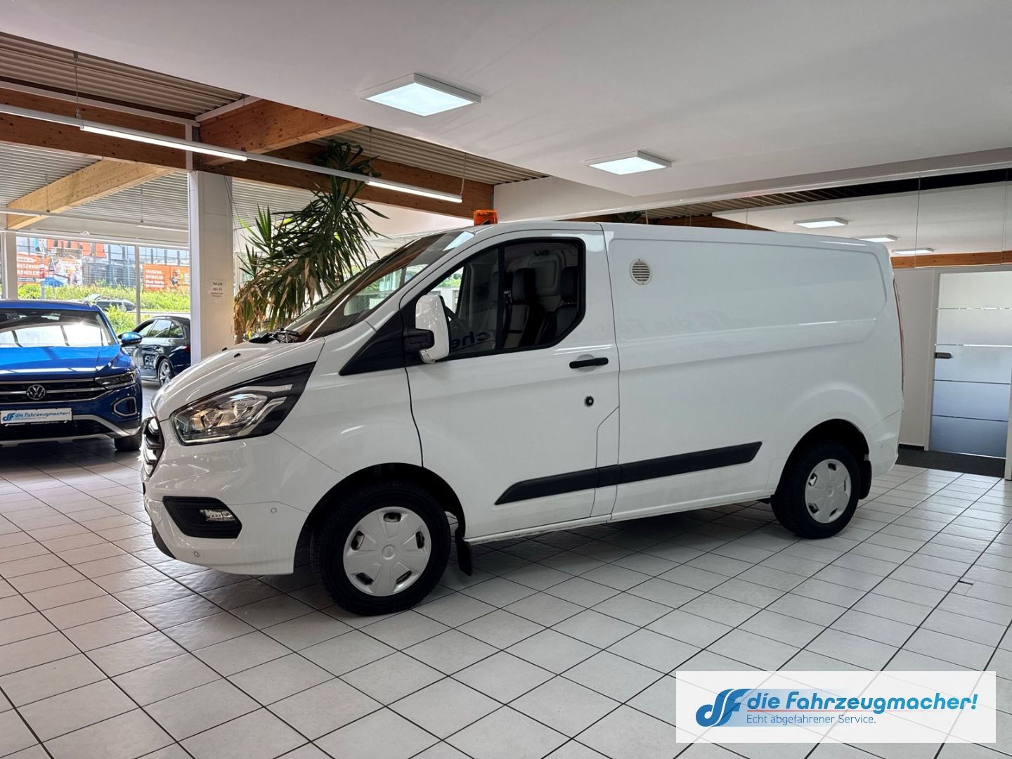 Fahrzeugabbildung Ford Transit Custom Kasten 280 L1 Trend 2.0 TDCi Klim