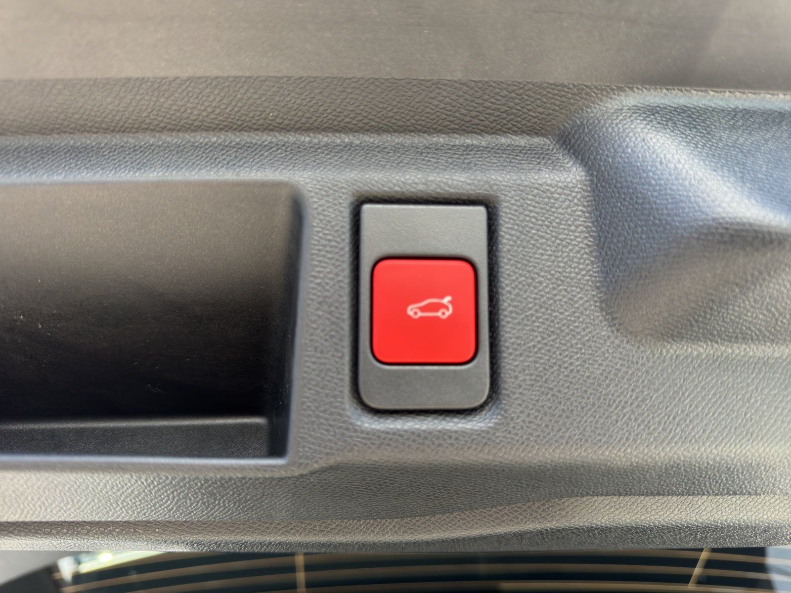 Fahrzeugabbildung Opel Grandland 1.2 Mild-Hybrid Ultimate/PANO/KAMERA/