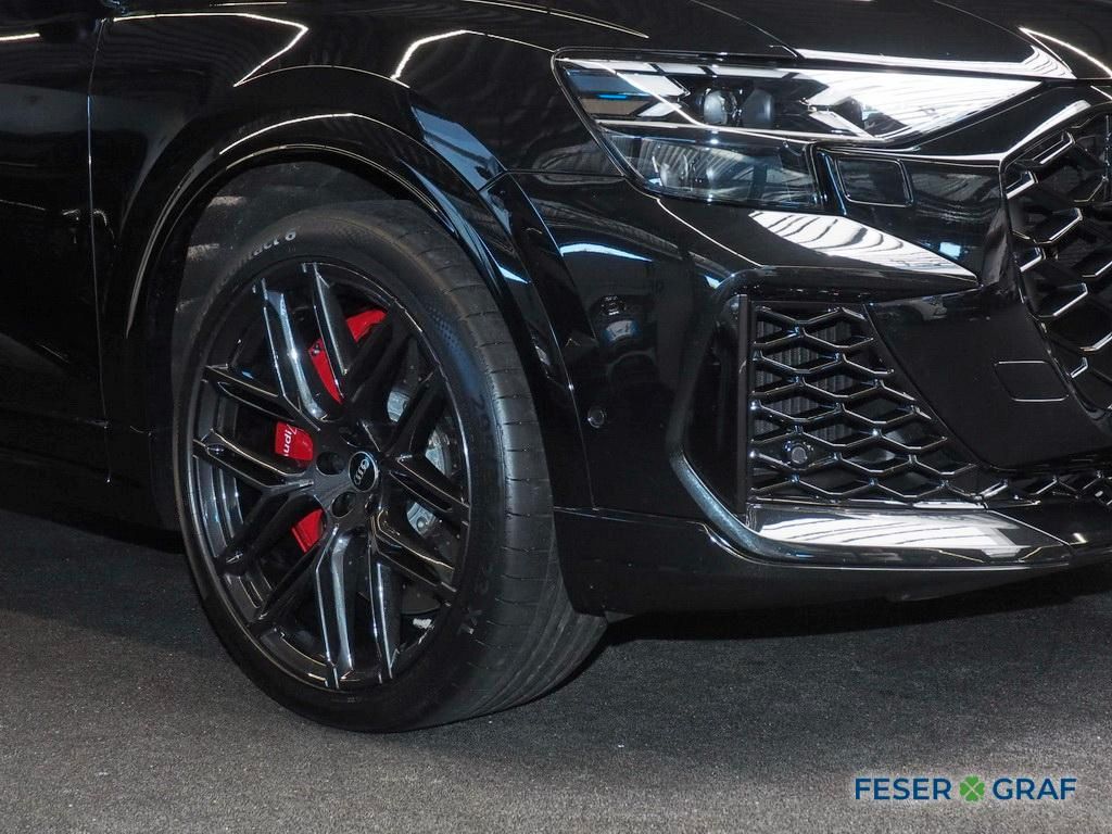 Audi RSQ8 - Bild 10