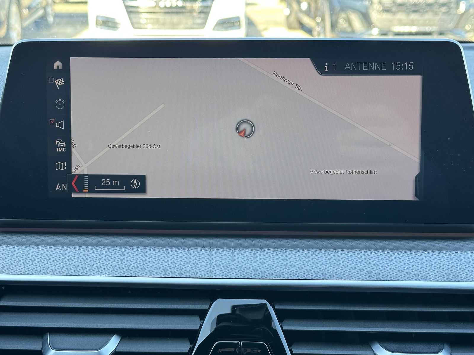 Fahrzeugabbildung BMW 530d Touring M-Sport NAV+LED+SHZ+HUD+AHK+LC+2HD