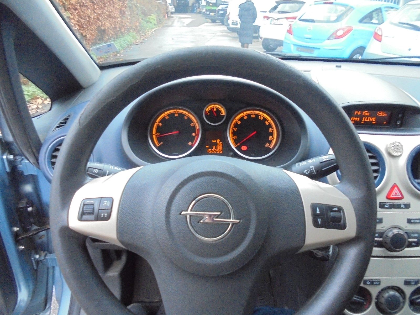 Fahrzeugabbildung Opel Corsa D Edition Klima/el Fenster/Servo/TÜV NEU/