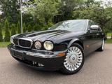 Jaguar XJR 4.2 V8/TV/SHD/ - Jaguar XJR: 8