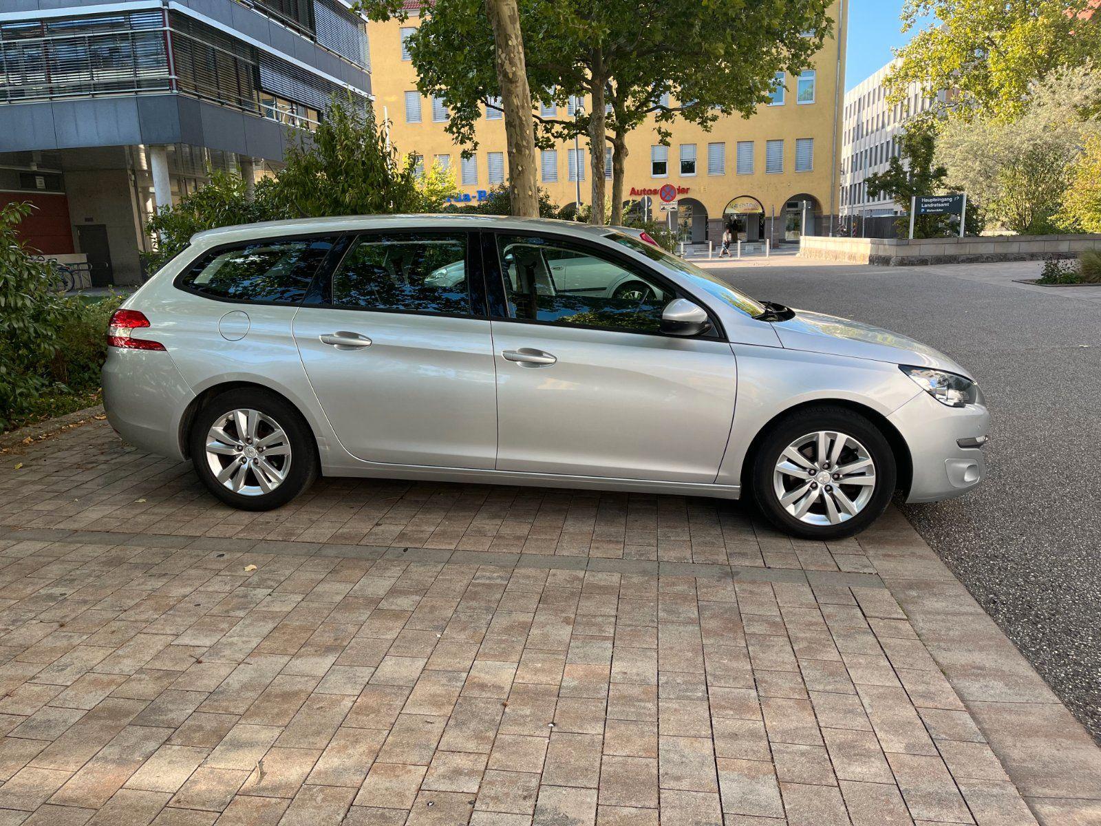Peugeot 308 2015 — engine 131 HP (96kW)