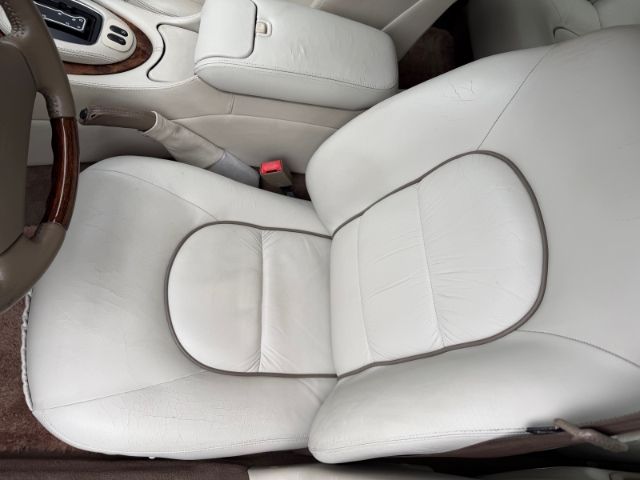 Fahrzeugabbildung Jaguar Daimler 4.0 Leder e-Sitze Alarm Klima el.SP eFH