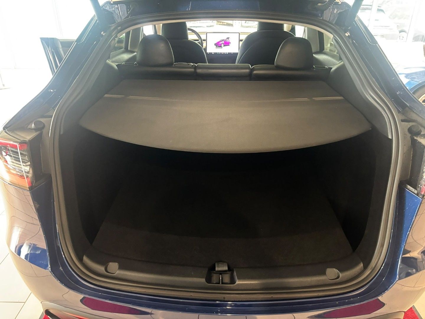 Tesla Model Y RWD foto 10