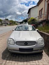 Mercedes-Benz Mercedes slk grau - Mercedes-Benz SLK 200 Gebrauchtwagen in Saarbrücken