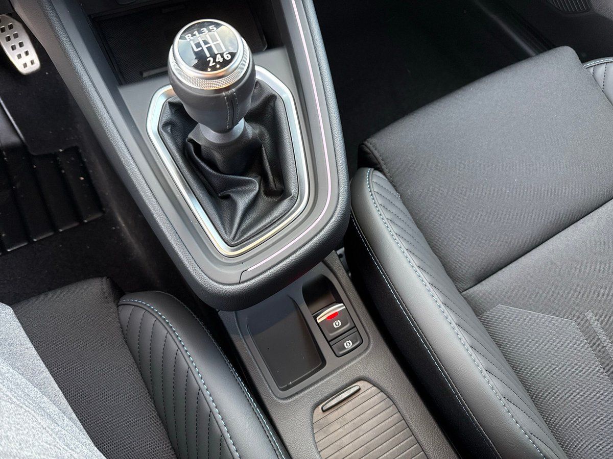 Renault Clio - Bild 19