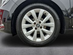 Fahrzeugabbildung Clio V Intens Tce 90