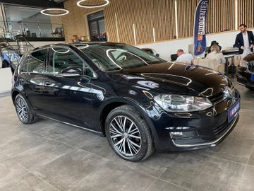 Volkswagen Golf VII Lim. Allstar BMT 4Motion *STHZ*AHK*KAM*
