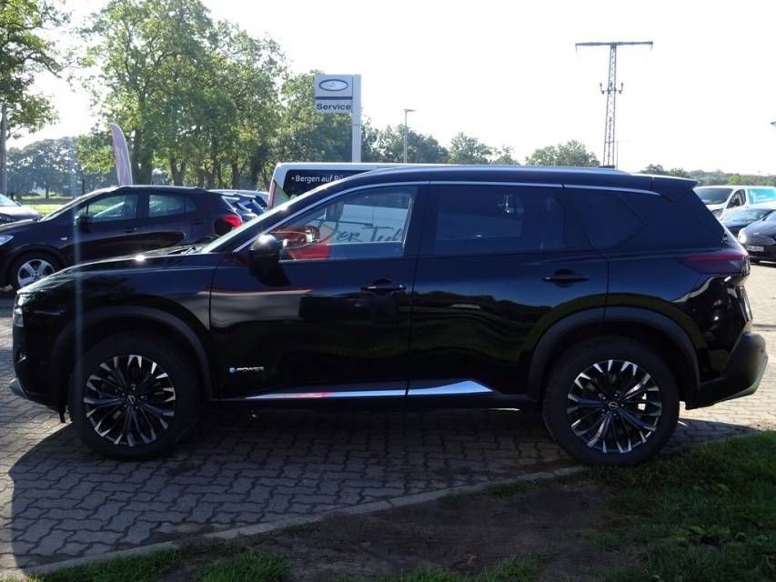 Fahrzeugabbildung Nissan X-Trail  1.5 VC-T  e-Power  Tekna  e-4orce