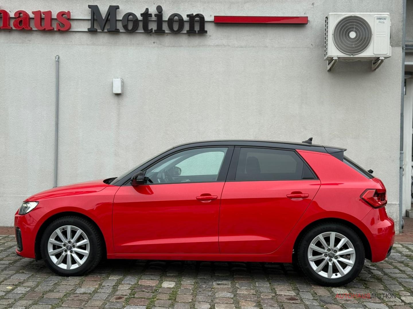Audi A1 Sportback 30 TFSI S-tronic Apple CarPlay LED