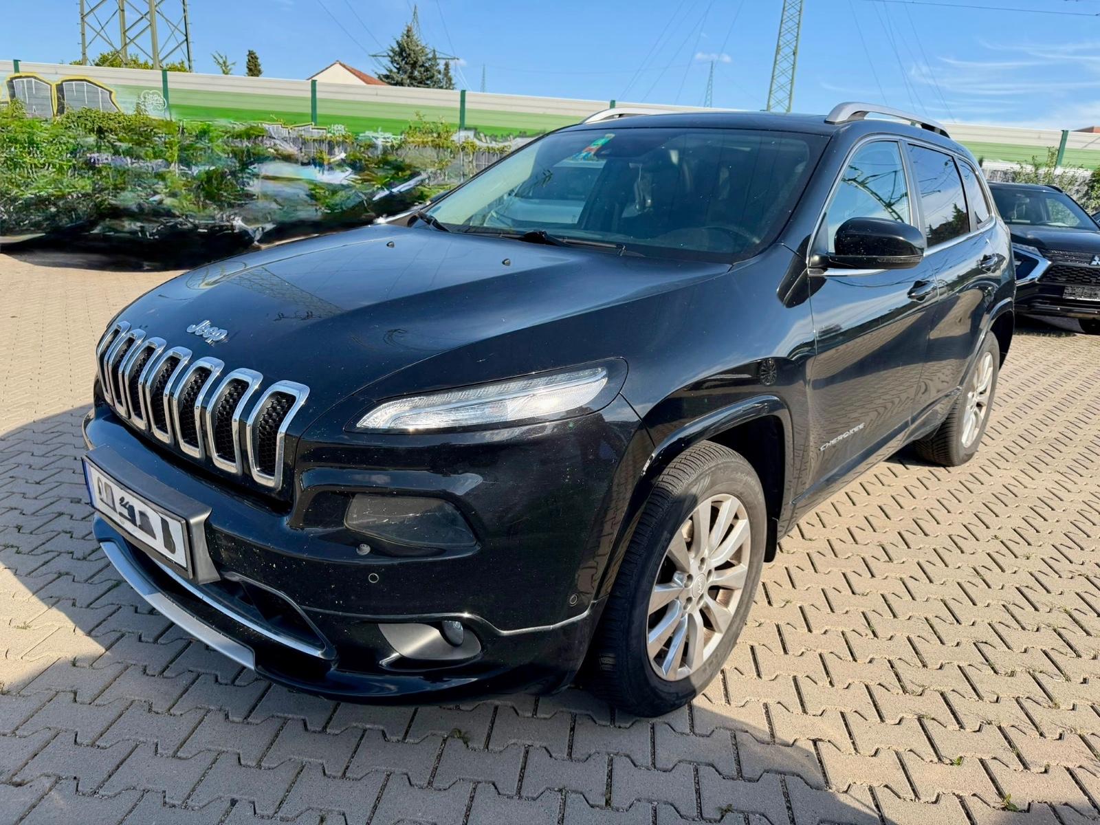 Jeep Cherokee 2.2 M.Jet Overland l4x4