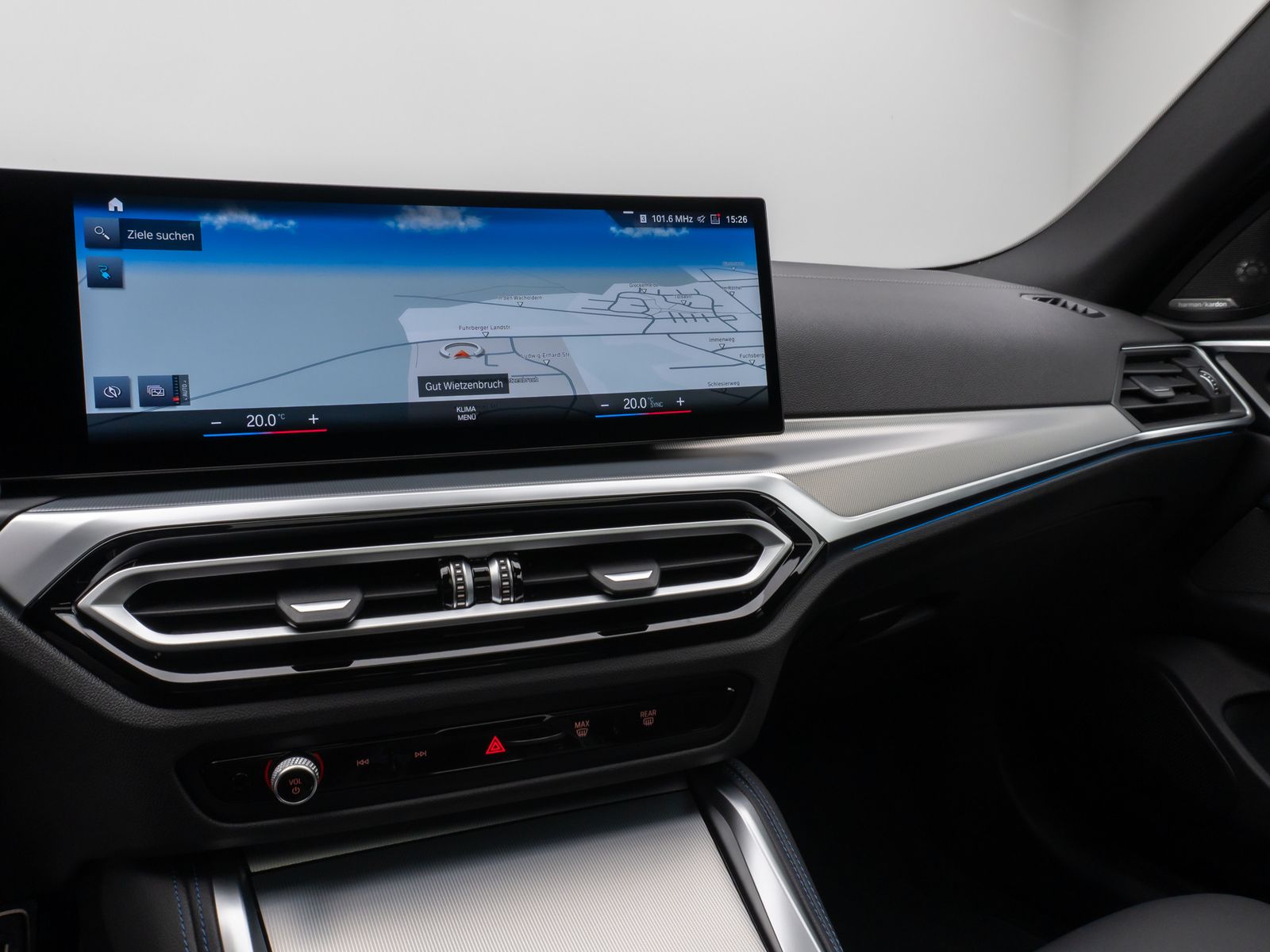 Fahrzeugabbildung BMW i4 eD40 M Sport Gran Coupè Kamera Glasdach HUD