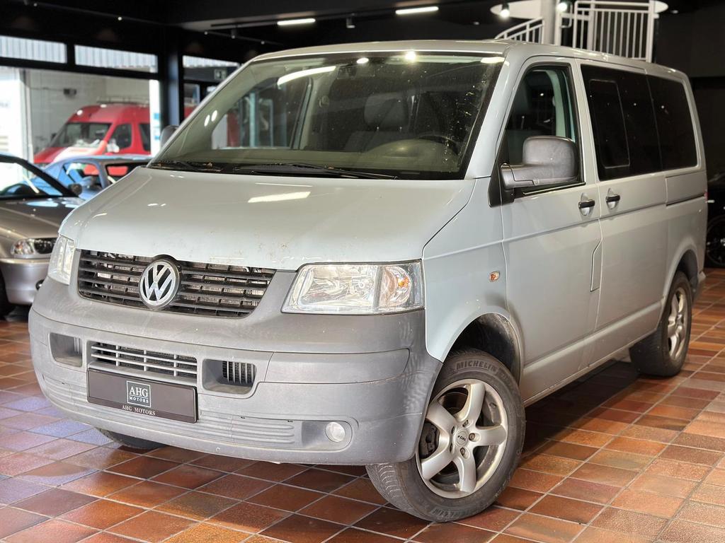 Volkswagen T5 Caravelle