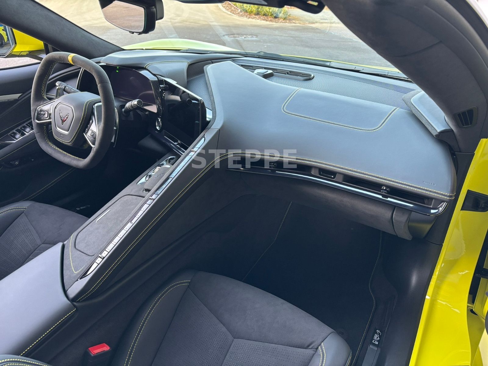 Corvette C8 Stingray Convertible 2024 3LT Europamodell